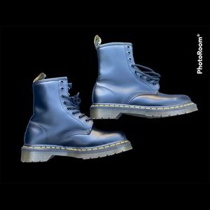 Women’s Dr Martens